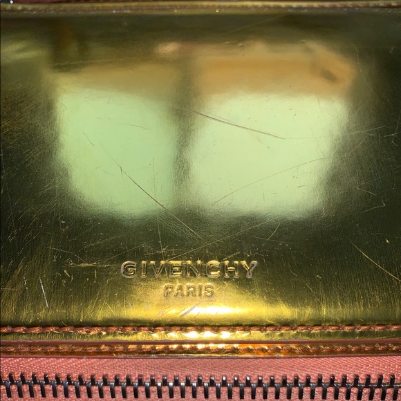 Givenchy Gold Pandora Crossbody Bag - Picture 4 of 8